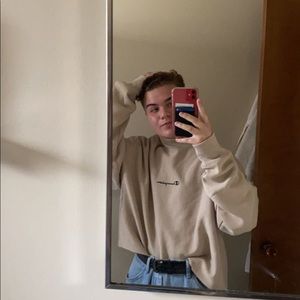 Meet your Posher, Louis